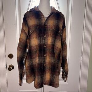 Vintage wool blend Men's Classic Tan Plaid Shirt